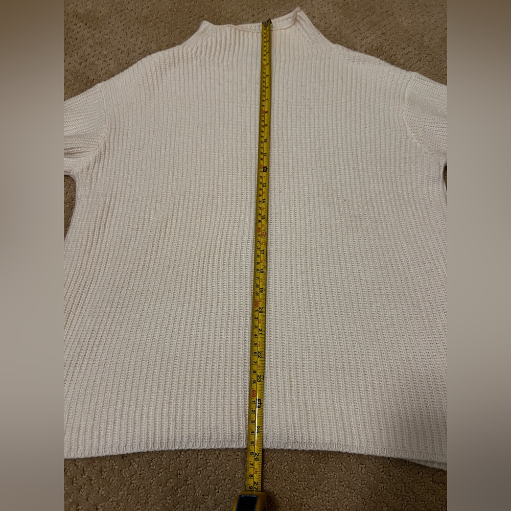 Sweater - Picture 3 of 6